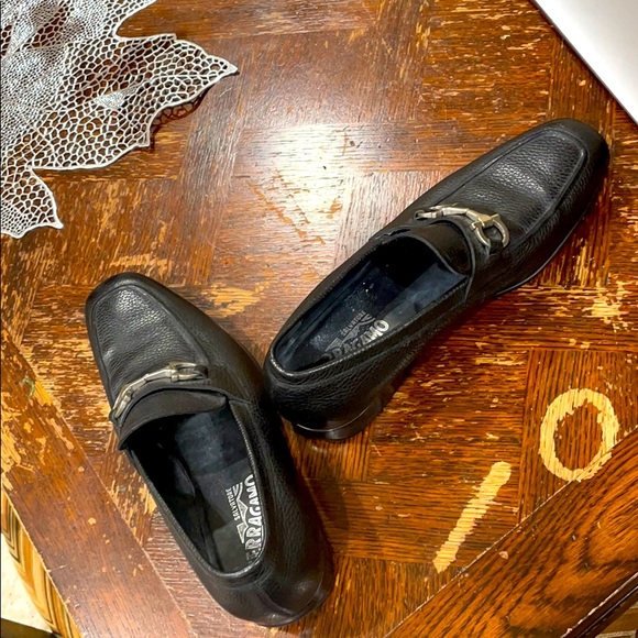 Men’s ferragamo black loafers size 8 1/2 2E main image 9